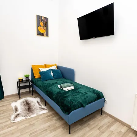 Apartment Golden Sun At Buda Castle Budapest